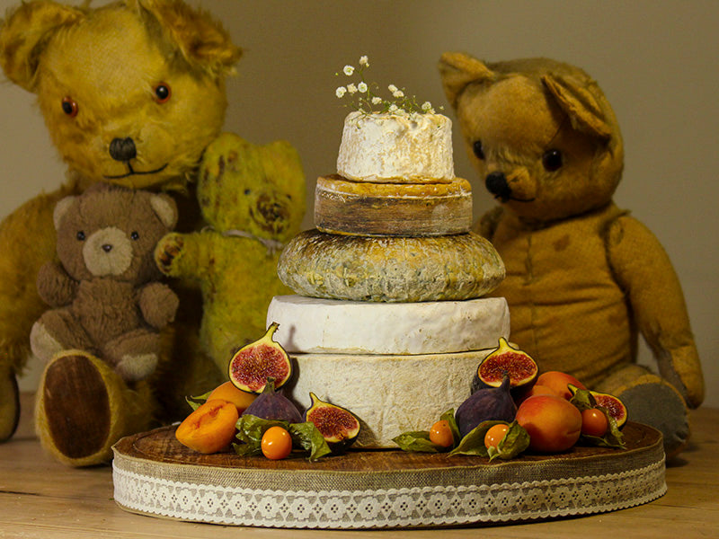 Thinking of a Cheese wedding cake? Insider tips revealed