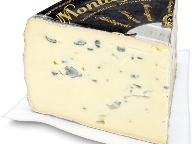 Montagnolo Affine is available from the Cotswold Cheese Company. A local Cotswolds shop in the heart of the Cotswolds